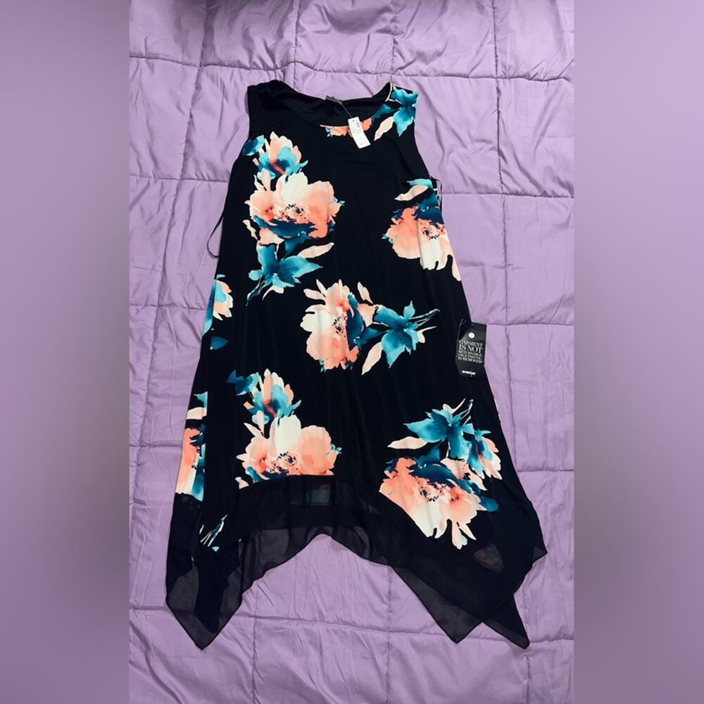 Avenue Plus size floral dress size 24